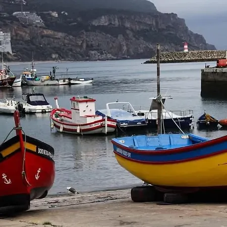 Beach Apartments Sesimbra