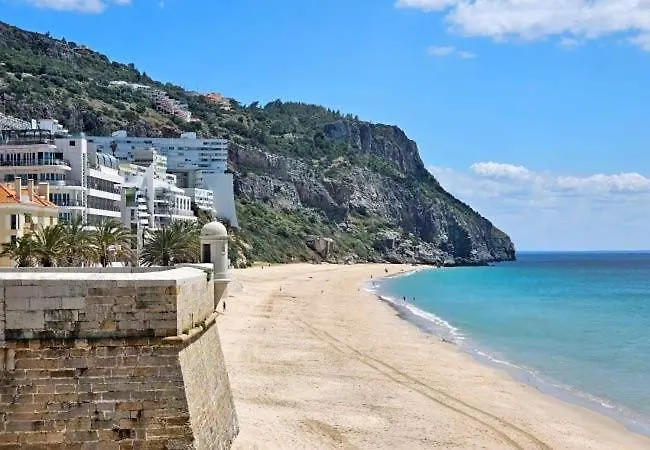 Beach Apartments Sesimbra