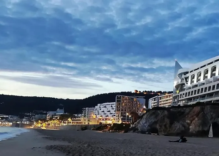 Beach Apartments Sesimbra セシンブラ